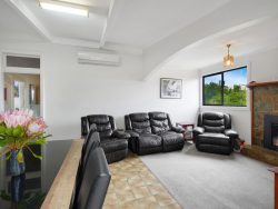 49 Stephen St, Hamilton VIC 3300, Australia