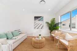 2/66 Webb Rd, Booker Bay NSW 2257, Australia