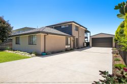 7 Whiting Ave, Indented Head VIC 3223, Australia