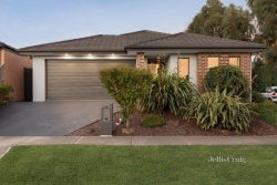 56 Woorawa Dr, Doreen VIC 3754, Australia