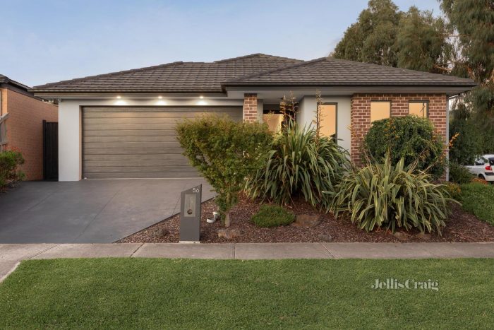 56 Woorawa Dr, Doreen VIC 3754, Australia