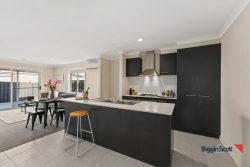 19 Kambah St, Tarneit VIC 3029, Australia