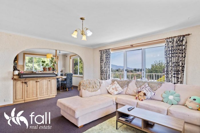 Unit 2/28 Bay Rd, New Town TAS 7008, Australia