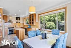 Unit 2/28 Bay Rd, New Town TAS 7008, Australia