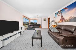 16 Bosco Dr, Glenorchy TAS 7010, Australia