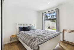 2 Boultbee Pl, Rokeby TAS 7019, Australia