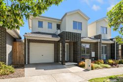 2C Taylor Ave, Reservoir VIC 3073, Australia