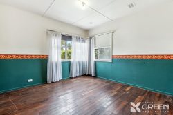 12 Peter St, Halls Head WA 6210, Australia