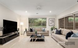 25 Driftwood Dr, Glen Waverley VIC 3150, Australia