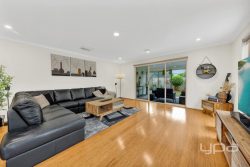 4 Freshet Ave, Point Cook VIC 3030, Australia