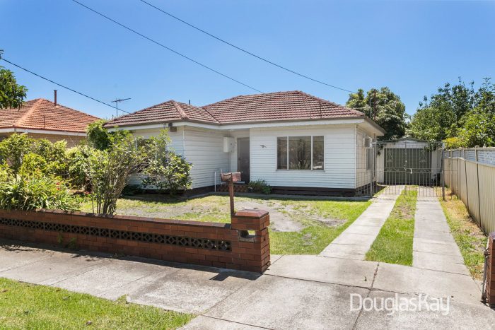 2 Gresford St, Sunshine North VIC 3020, Australia