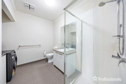 9 Hinterland Cl, Lynbrook VIC 3975, Australia