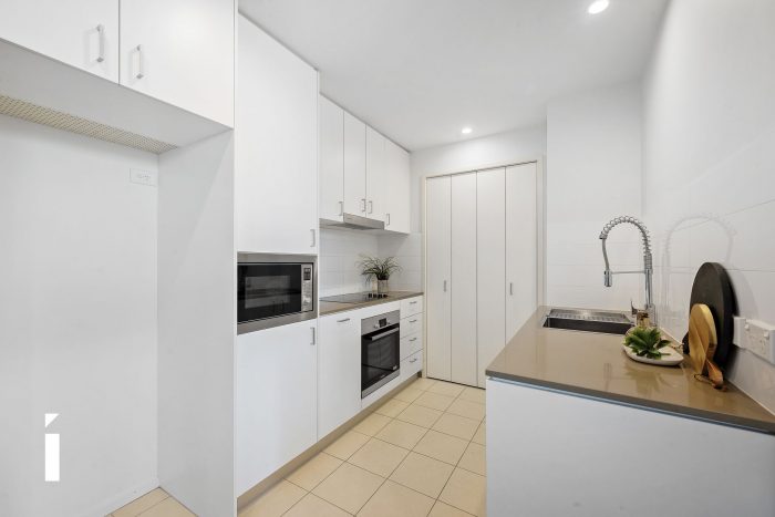 Unit 13/10 Lonsdale St, Braddon ACT 2612, Australia