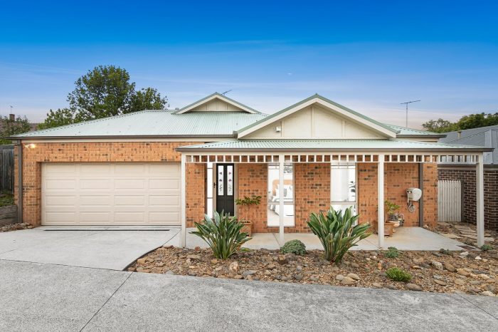 Unit 8/15-16 Jewell Pl, Highton VIC 3216, Australia