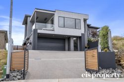 8 Lelia Cct, Oakdowns TAS 7019, Australia