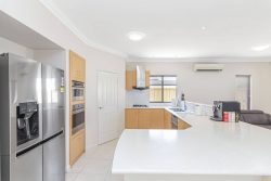 19 Morden St, Wembley Downs WA 6019, Australia