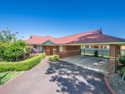 4 Millar Ct, Mooroopna VIC 3629, Australia