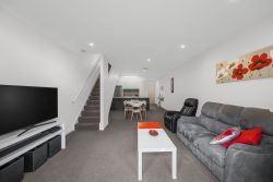 Unit 85/47 Mowatt St, Queanbeyan East NSW 2620, Australia