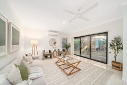 51 Staghorn Parade, North Lakes QLD 4509, Australia