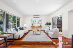 Unit 1/8 Finch St, Notting Hill VIC 3168, Australia