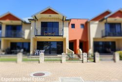 Unit 5/3 The Esplanade, Esperance WA 6450, Australia