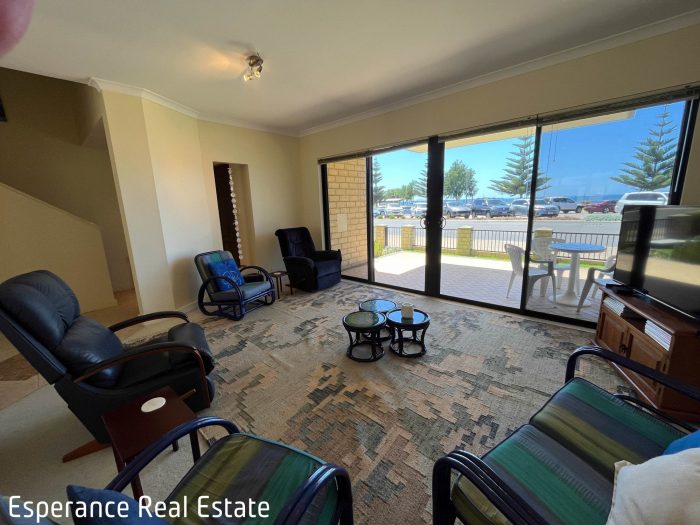 Unit 5/3 The Esplanade, Esperance WA 6450, Australia