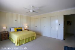 Unit 5/3 The Esplanade, Esperance WA 6450, Australia