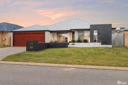 6 Vance Rd, Byford WA 6122, Australia