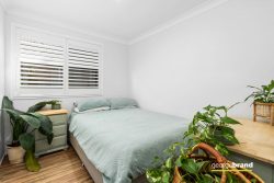 7 Ronda Cl, Berkeley Vale NSW 2261, Australia