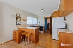 72 Caroline St, East Devonport TAS 7310, Australia