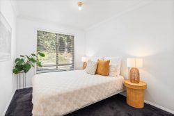 16 Irwin Pl, Green Point NSW 2251, Australia