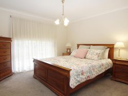 13 Hibiscus Ave, Warrnambool VIC 3280, Australia