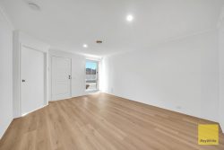 2 Maximus Ct, Kurunjang VIC 3337, Australia