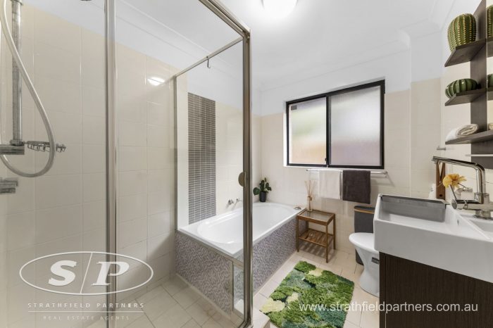 Unit 4/6 Morotai Ave, Riverwood NSW 2210, Australia