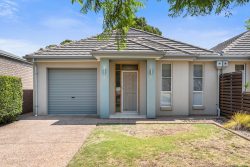 9 Newcastle St, Warradale SA 5046, Australia