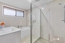 5 Mintwood Pl, Sunnybank Hills QLD 4109, Australia