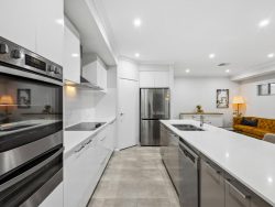 79A Wolseley Rd, Morley WA 6062, Australia