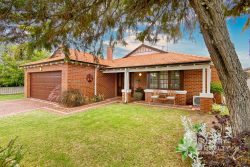 7 Olsen Grove, South Bunbury WA 6230, Australia