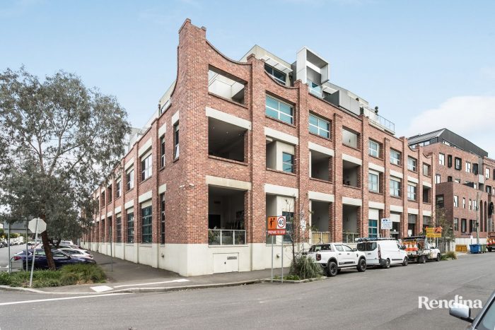 116/18 Bent St, Kensington VIC 3031, Australia