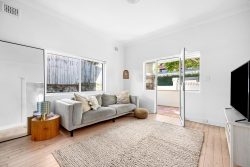 11A Fletcher St, Tamarama NSW 2026, Australia