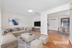 4 Austin Woodbury Pl, Toongabbie NSW 2146, Australia