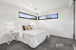 21B Tucker Rd, Bentleigh VIC 3204, Australia