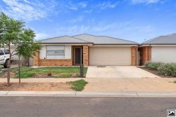 4 Andalusia Ave, Munno Para West SA 5115, Australia