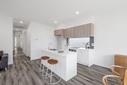 4 Bradman St, Sturt SA 5047, Australia