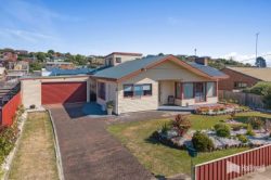 64 Brooke St, East Devonport TAS 7310, Australia