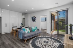 Unit 2/13 Chatsworth Ave, Ardeer VIC 3022, Australia