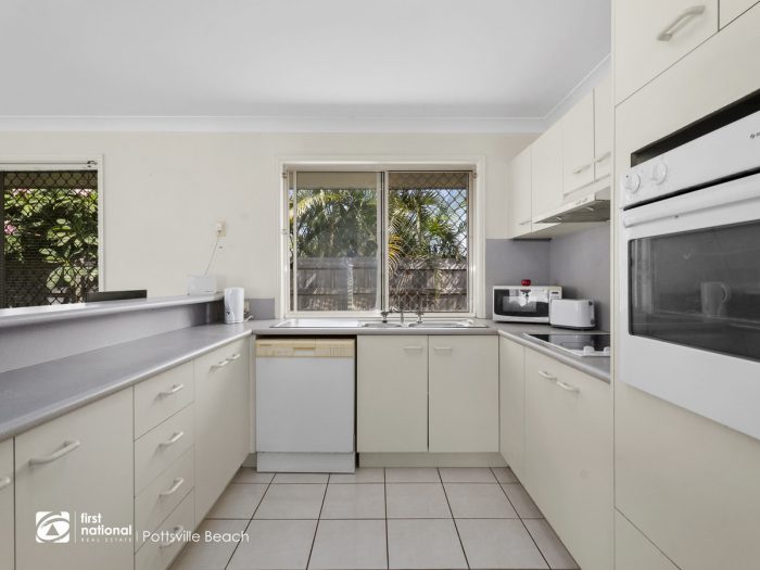 Unit 2/13 Edward Ave, Pottsville NSW 2489, Australia