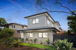 Unit 21/24 Dongola Rd, West Footscray VIC 3012, Australia