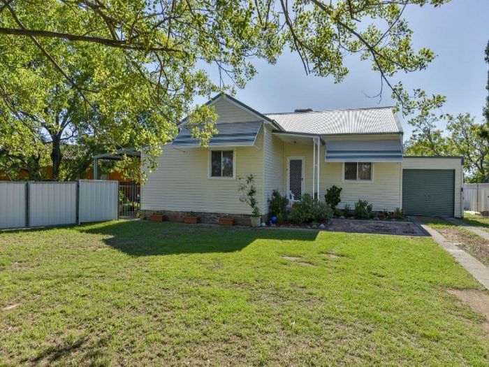 23 Garden St, South Tamworth NSW 2340, Australia