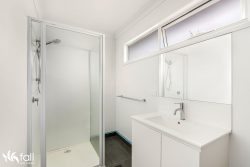 Unit 4/103 Groningen Rd, Kingston TAS 7050, Australia